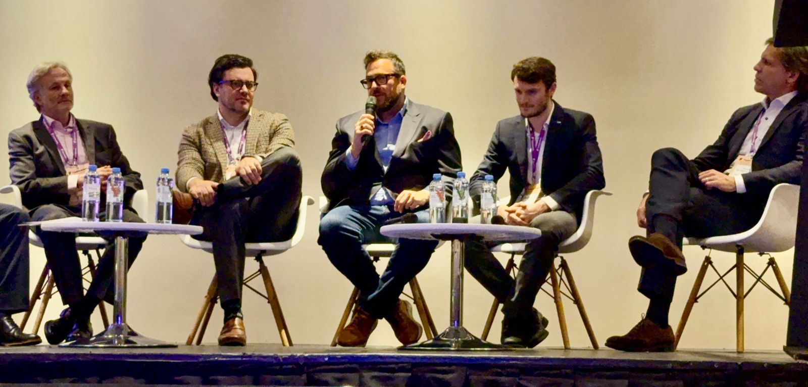 Gastón Massari Copes speaking on a panel at the Fastmarkets event in Buenos Aires